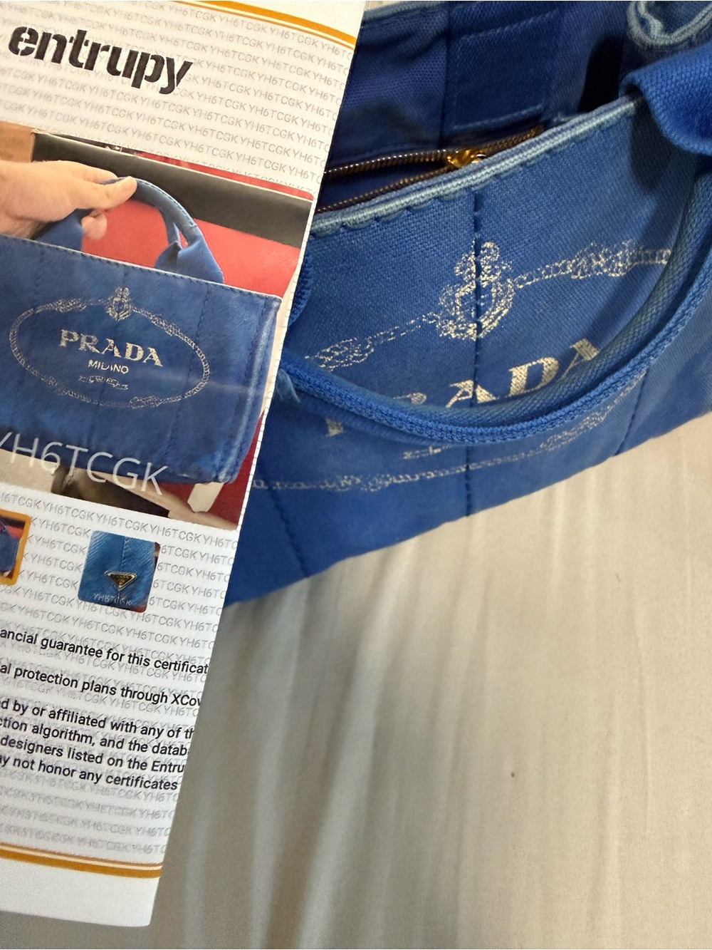 Prada Canapa - Picture 4 of 5
